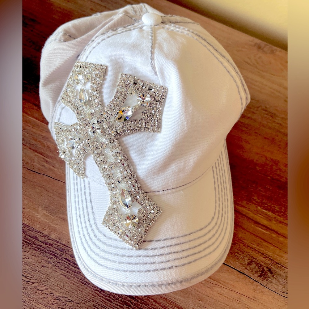 Live Love Gameday Crystal Cross Cap